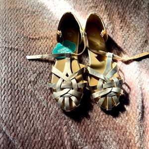Girls gold sandals